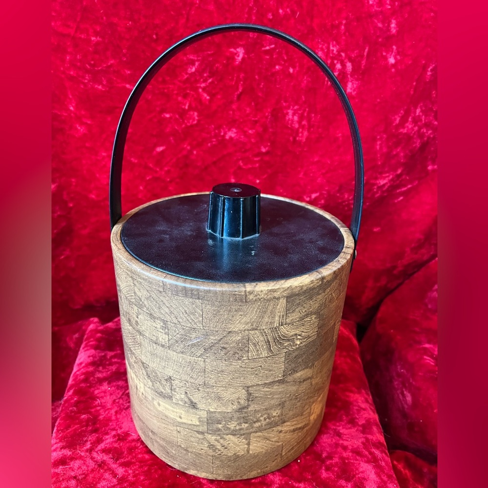MCM Vtg Woodgrain Ice Bucket